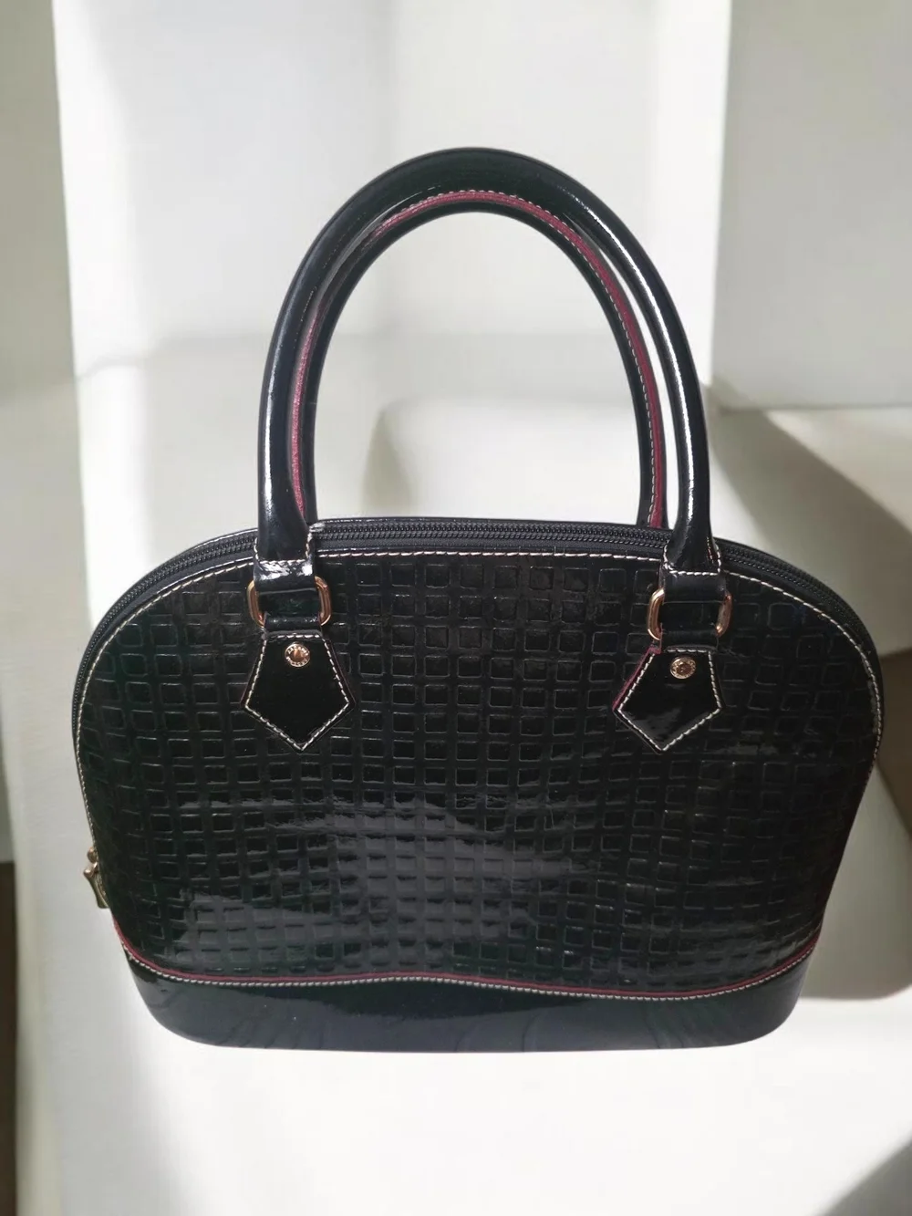 Arcadia sophisticated satchel